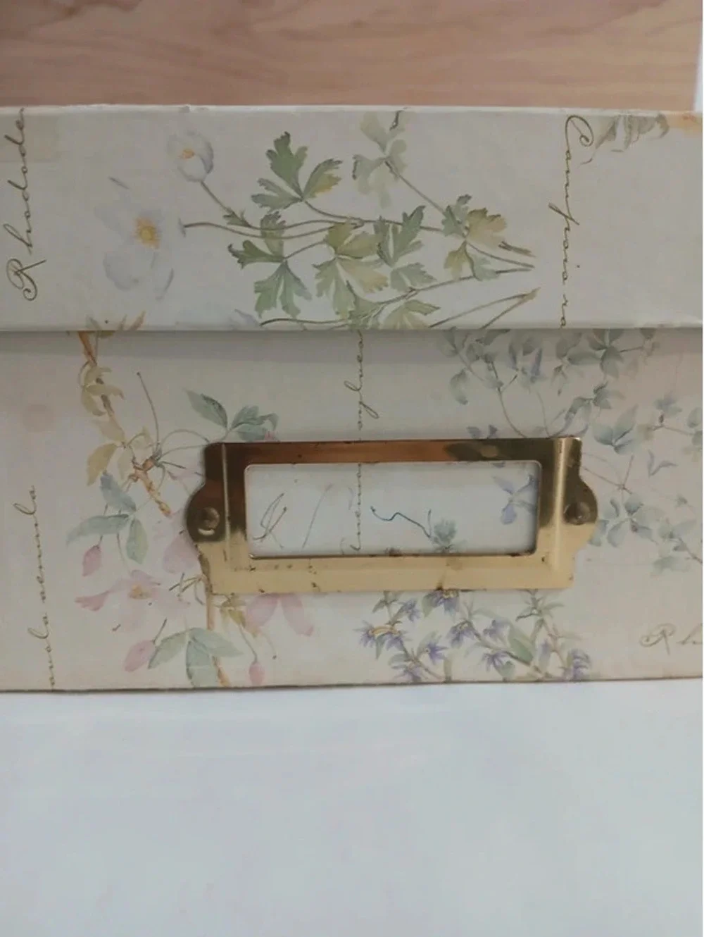 Flower organized box